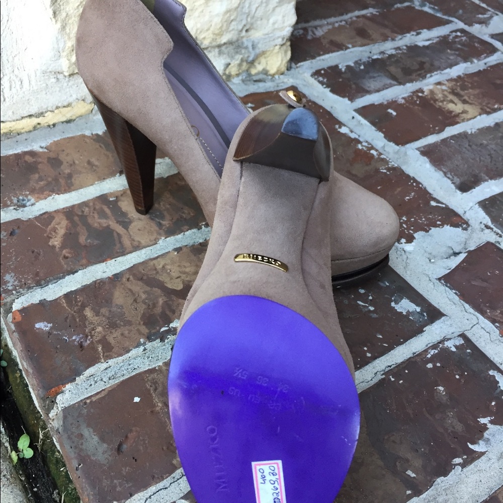 High heels shoes